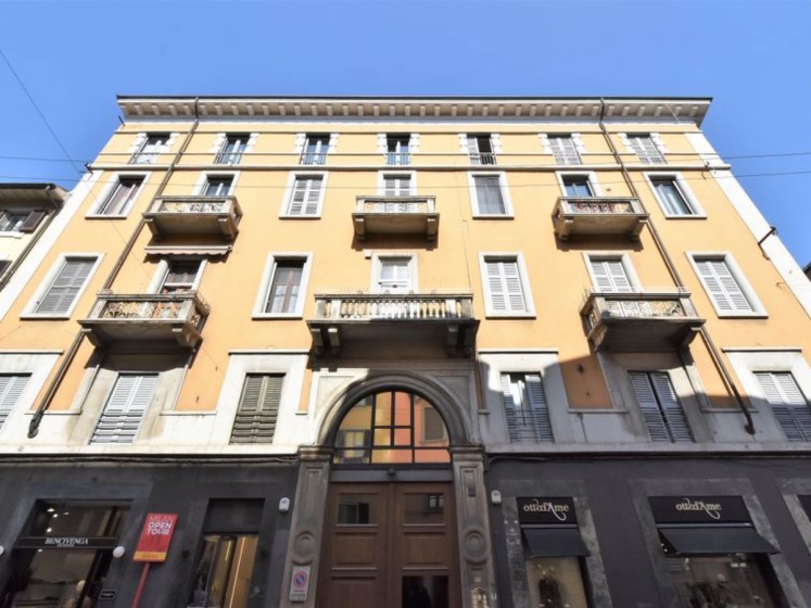 Brera Suite Apartment — отель с удобным расположением в Милане