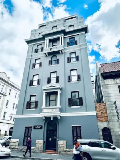 UniqueStay Lutomburg 5 — отель с удобным расположением в Кейптауне