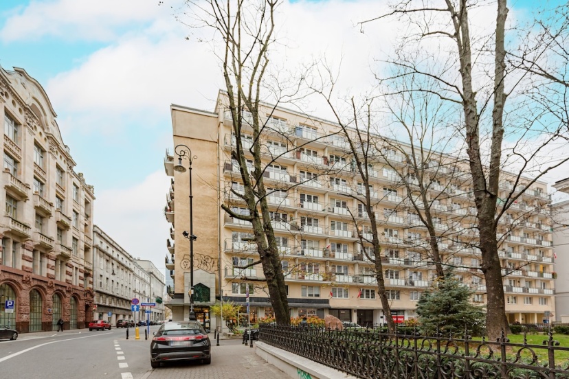 Apartments Warsaw Kredytowa by Renters — отель с удобствами в Варшаве