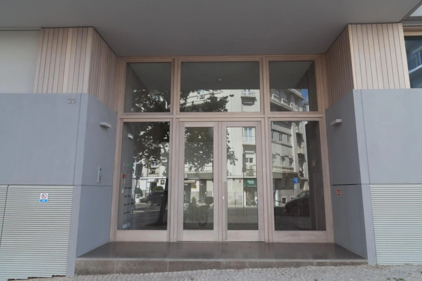 FLH Marquês Comfy Apartment — забронировать отель в Лиссабоне