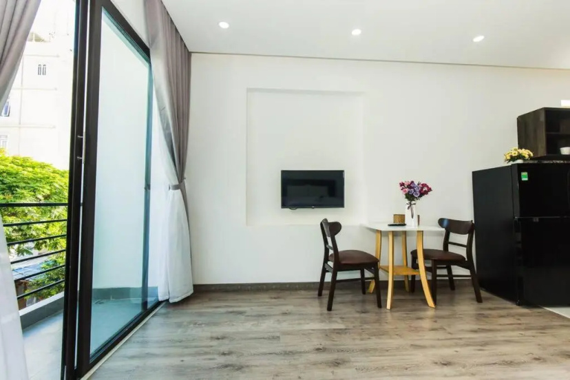 Цены на POOL Seaview 3A - Deluxe Apartment BALCONY в Дананге