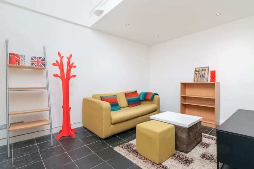 Stunning Art-deco Style 2 Bedroom Apartment in Fitzrovia — отель в Лондоне, Соединенное Королевство