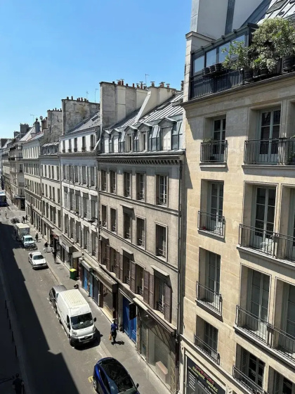 1586 Hauteville — забронировать отель в Париже
