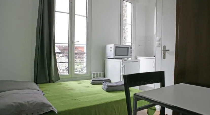 Studio au Coeur de Paris — отель с удобствами в Париже