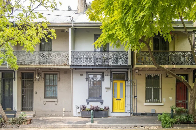 Цены на Outstanding Comfort Darlinghurst House в Сиднее