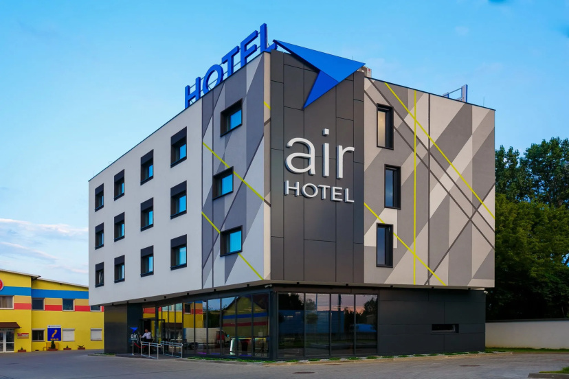 Air Hotel — отель в Варшаве, Польша