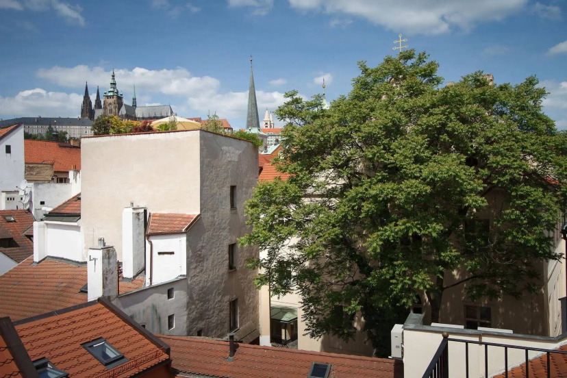 Bishop's House 4 — отель в Праге, Чешская Республика