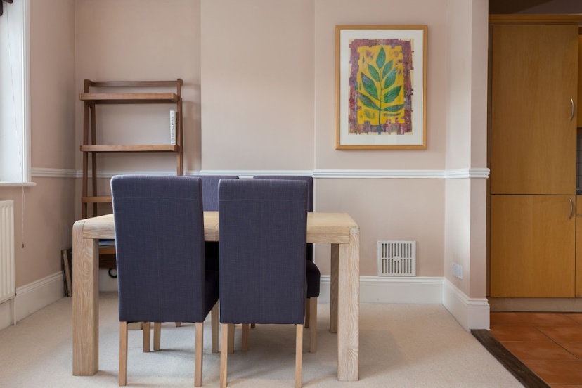 Цены на 2 Bedroom Apartment in the Heart of Pimlico в Лондоне