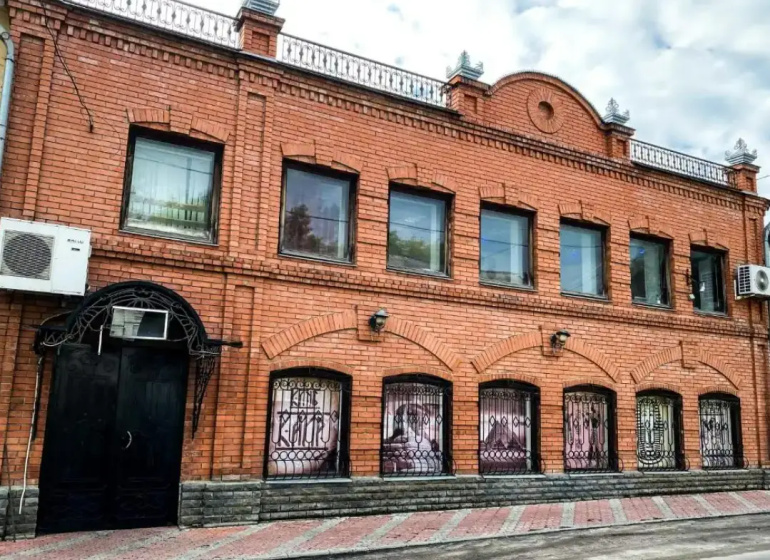 Guest rooms on Gorky Street — забронировать отель в Городец
