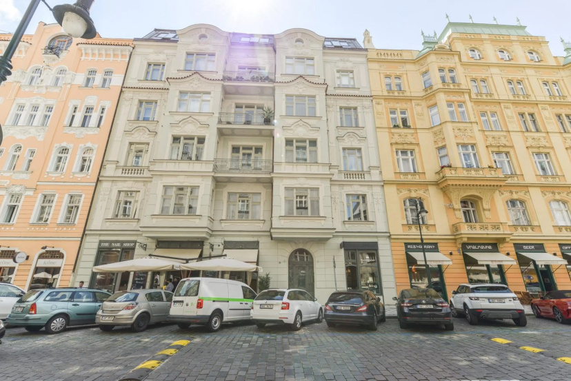 Brand New Apartment next to Old Town Square — отель в Праге, Чешская Республика