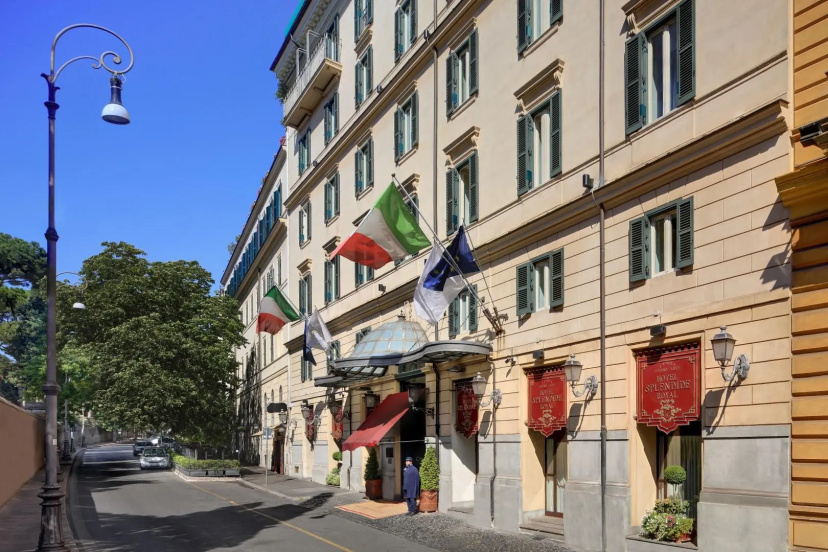 Hotel Splendide Royal — забронировать отель в Риме