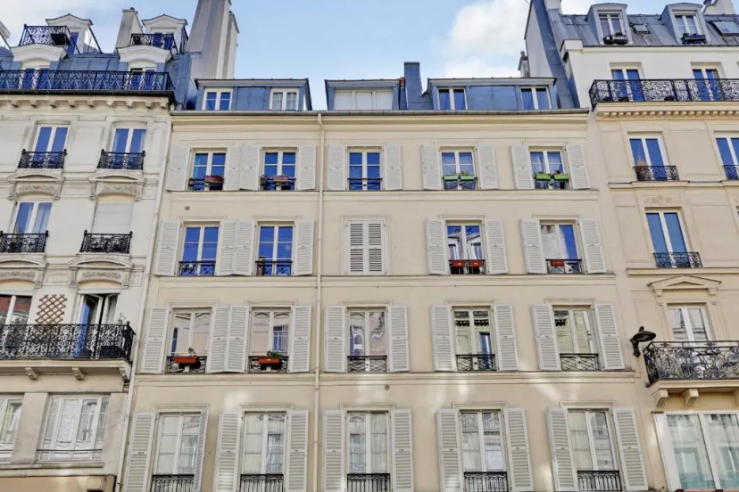 Pick A Flat's Upper Marais Apartments- Rue du Faubourg Saint-Martin — отель в Париже, Франция