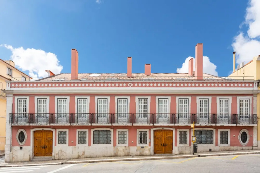 Lisbon Finestay Palacete De Vilhena — комфортный отель в Лиссабоне