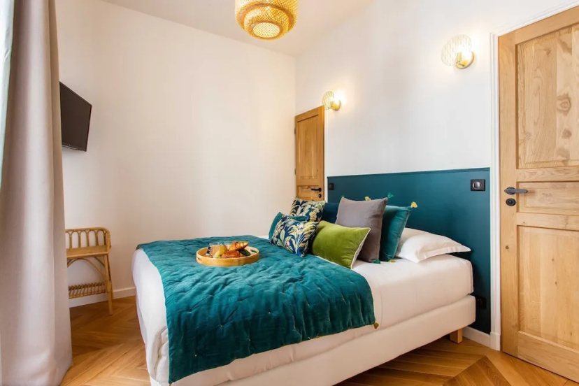 Magnificent Apartment - 2br/6p - Le Marais — отель в Париже, Франция