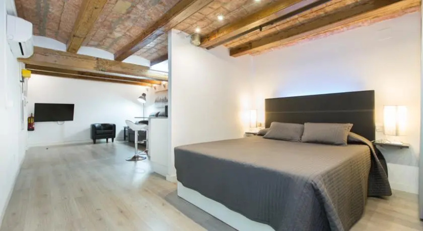 Цены на Apartment Ciutadella Sardenya в Барселоне