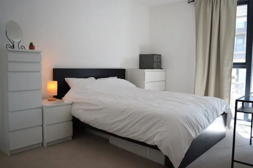 Цены на Spacious 2 Bedroom Apartment in Blackheath в Лондоне
