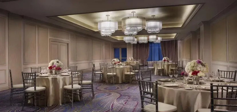 The Residences at The Ritz-Carlton, Coconut Grove — отель с удобным расположением в Майами