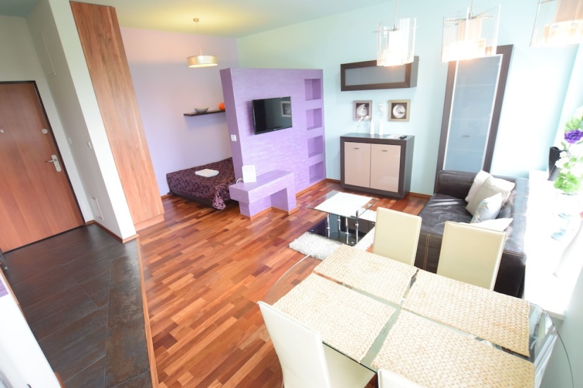 Цены на Elegant Apartment Arkadia в Варшаве