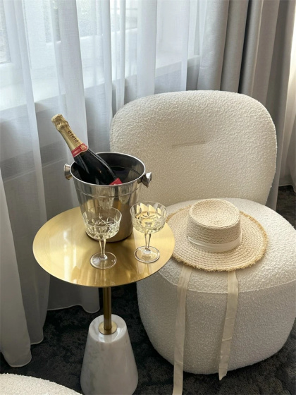 Цены на Mr.Just's Hotel в Зеленоградске