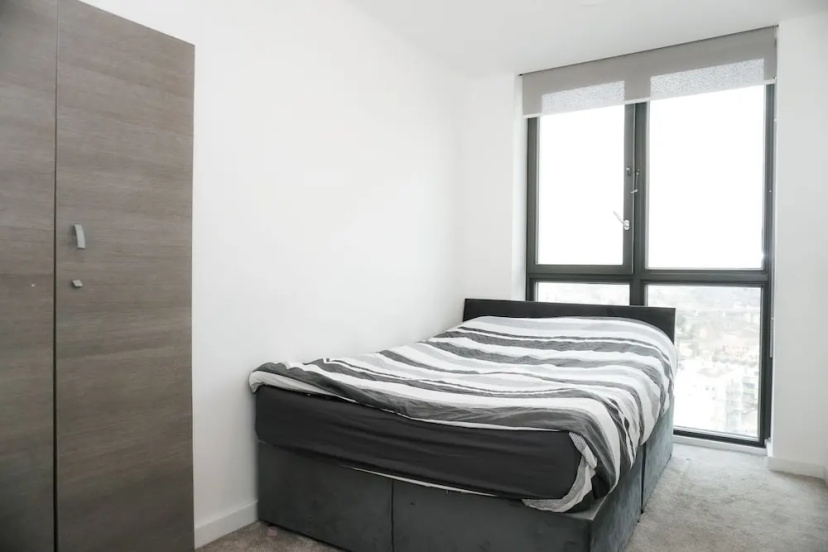 2br-360 Views-balcony-parking-wifi-smarttv — отель с удобствами в Лондоне