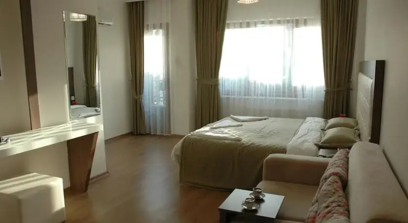 Yufa Suites Taksim — отель с удобным расположением в Стамбуле