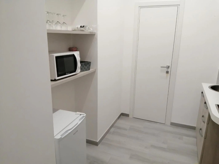 The Luxury Erica's Apartment — забронировать отель в Неаполе