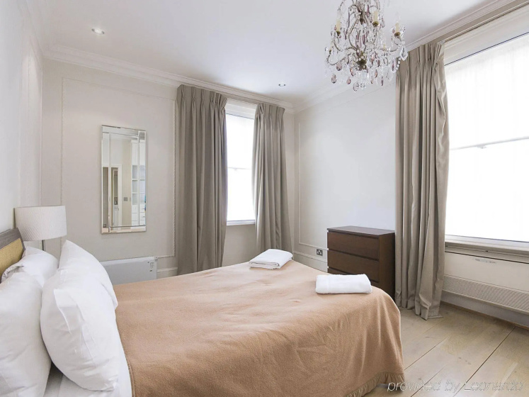 Цены на 17 Hertford Street в Лондоне