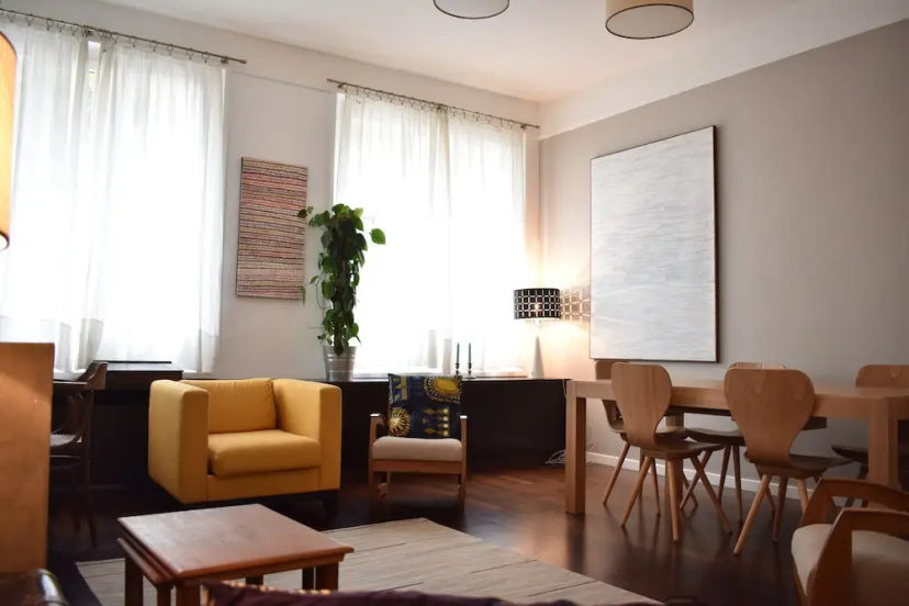 Spacious 3 Bedroom Apartment — отель с удобствами в Париже