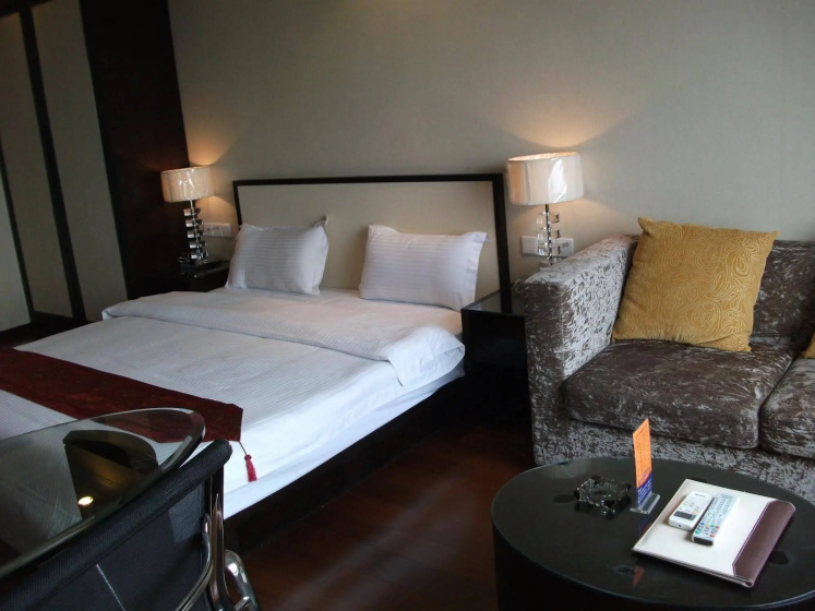 She and He Apartment Zhujiang Xinan - Zhujiang Xin An Branch — отель с удобствами в Гуанчжоу
