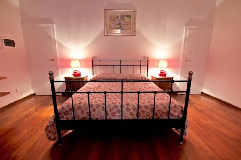 Santacroce Guest House — забронировать отель в Риме