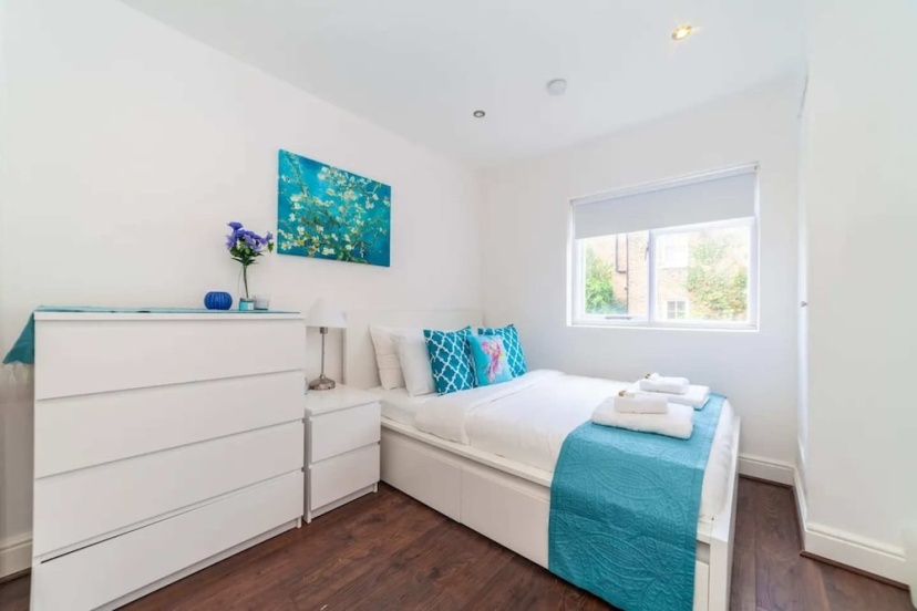 Radiant and Roomy 2BD Flat - Fulham! — забронировать отель в Лондоне