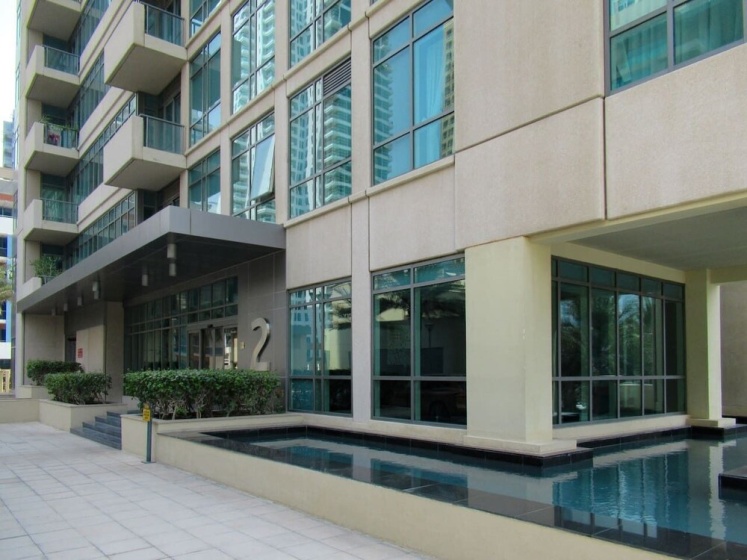 Striking 1BR in Dubai Marina - Minutes From Beach — отель с удобствами в Дубае