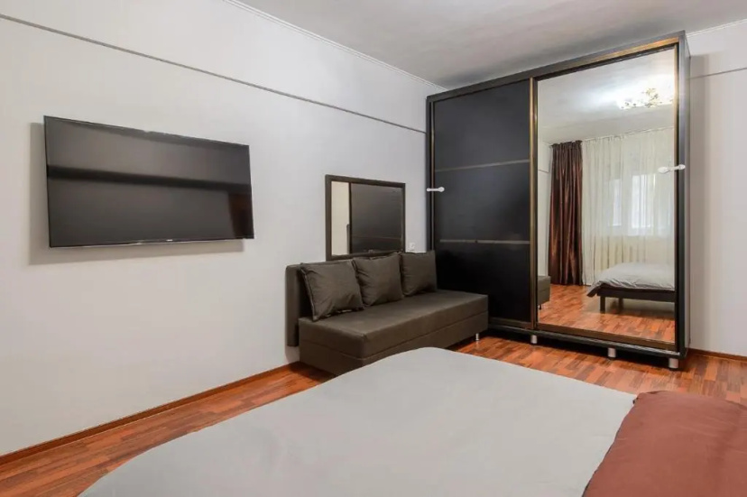 Apartments on Tole by 12 app 51 — отзывы гостей и цены