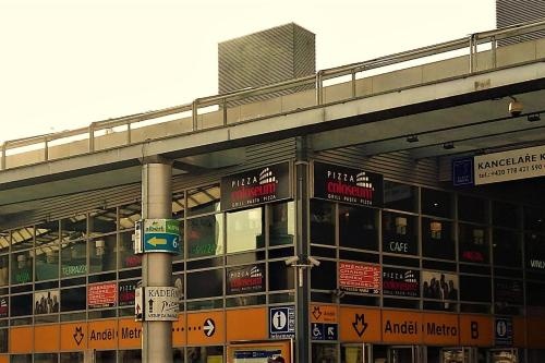 Your home close to the metro Andel — отель с удобствами в Праге