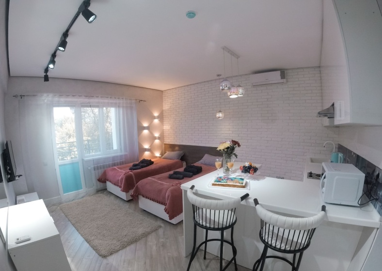 Цены на Apartment in Raduzhniy Bereg в Алматы