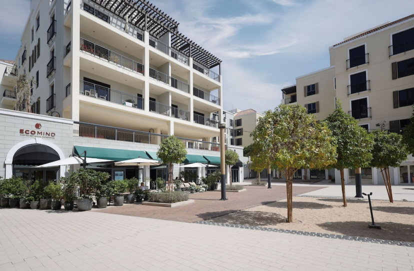 Elite LUX Holiday Homes - 1bhk Beachside Retreat at Port De La Mer Dubai — комфортный отель в Дубае