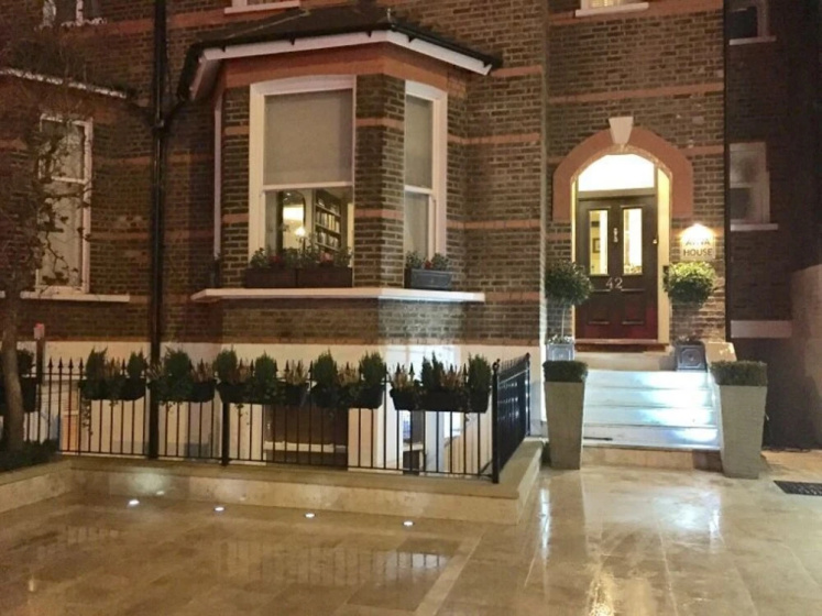 Aviva Guest House — отель с удобным расположением в Лондоне