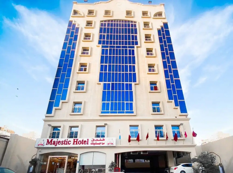 Majestic Hotel — отель с удобным расположением в дохе