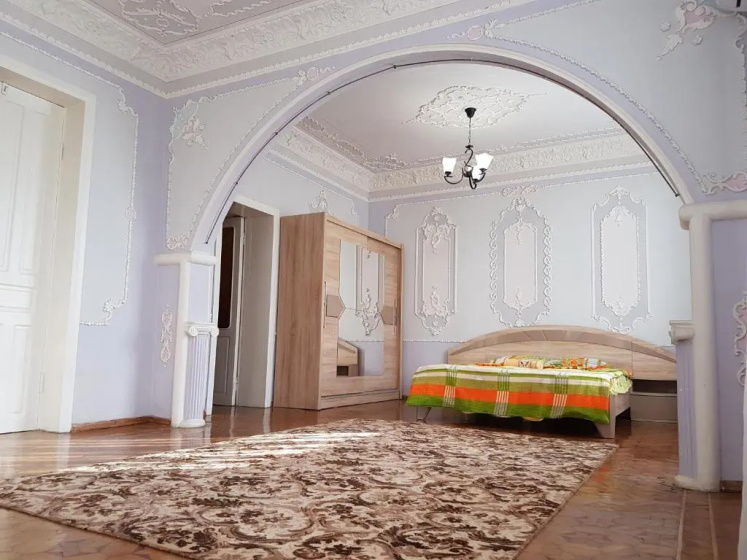 House #1 — отель с удобным расположением в Кутаиси