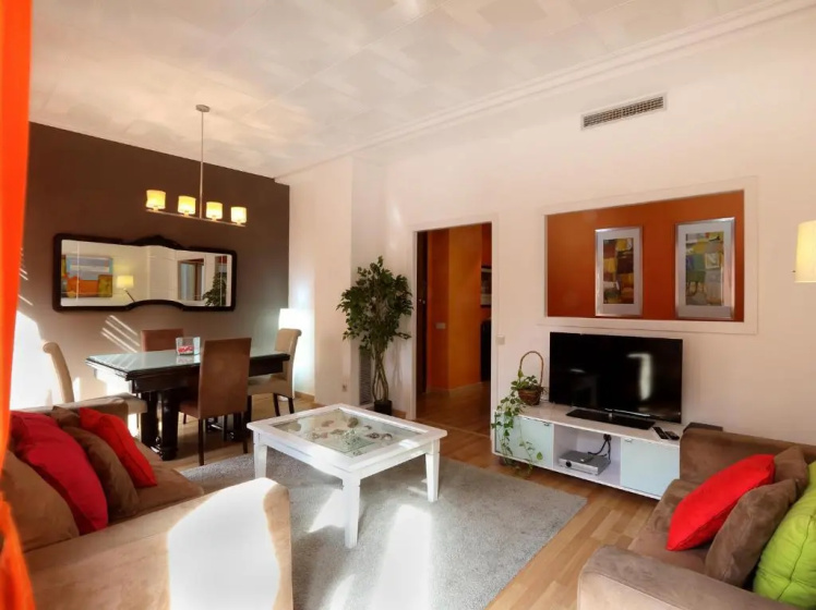 Reino de Valencia Apartments — забронировать отель в Валенсии