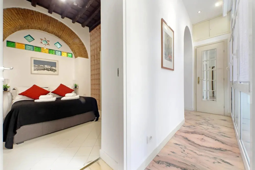 4bnb - Lungaretta Jacuzzi Apartment — отель в Риме, Италия