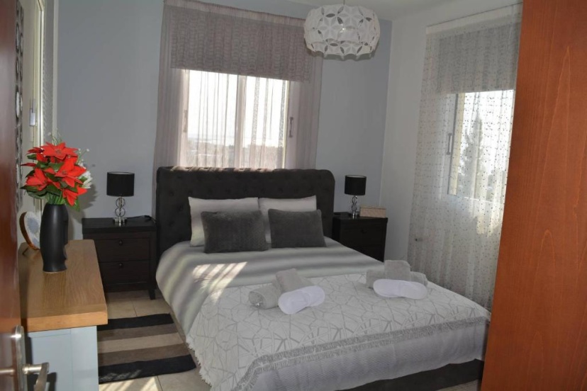 Eden Heights - Chlorakas Paphos - Sea View Luxury 2 Bed Apt By Yiota — забронировать отель в Пафос