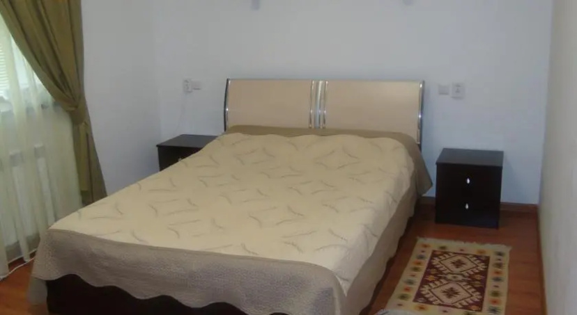 Цены на Sanzhan Guest House в Атырау