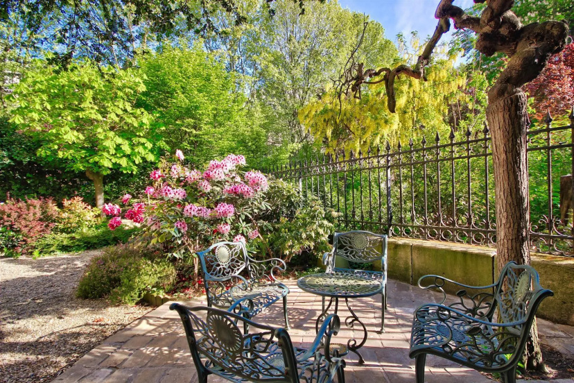 Garden in Paris - Luxury Apt - 2 BR — забронировать отель в Париже