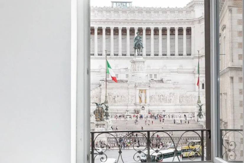 Amazing Vittoriano — забронировать отель в Риме