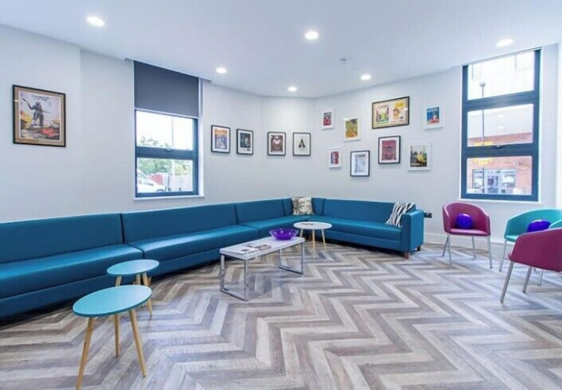 Student Stylish Studio at Seven Sisters — отель с удобствами в Лондоне