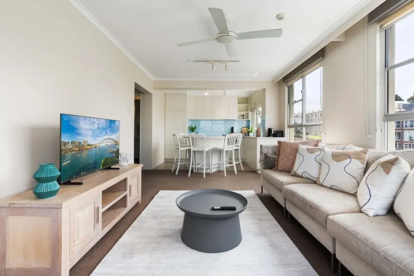 Harbourside 53 in Mcmahons Point — забронировать отель в Сиднее