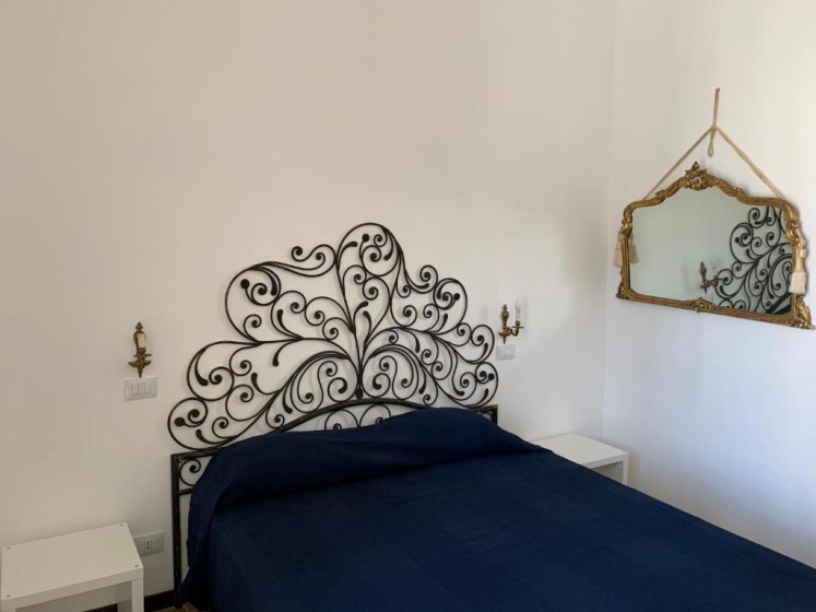 FraLePorte Vintage Apartment — комфортный отель в Палермо