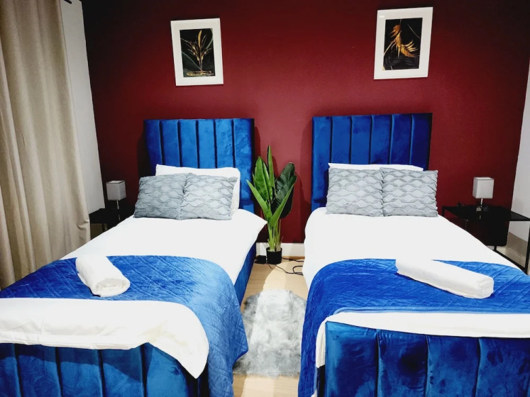 3br-sleeps8-canarywharf-cinemabedroom — отзывы гостей и цены