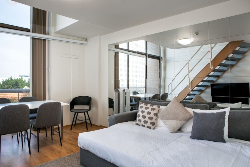 Цены на The Loft by Darling Harbour в Сиднее